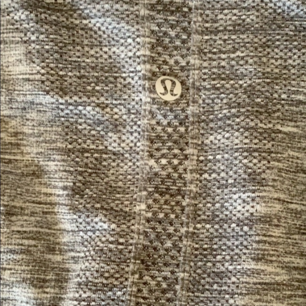 lululemon swiftly long sleeve top! - Picture 5 of 7